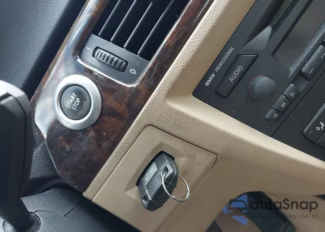 2006 BMW 3 Series 325I from USA, damaged, VIN WBAVB13536PT23386